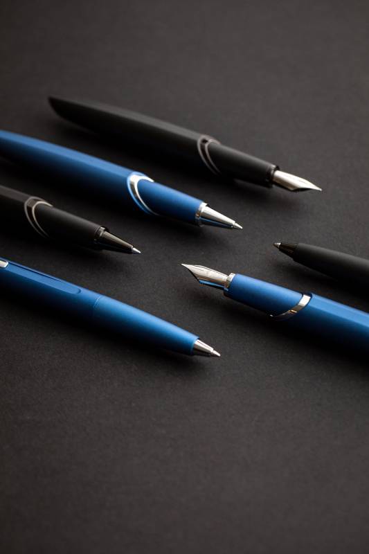 Шариковая ручка PININFARINA PF Two BLUE