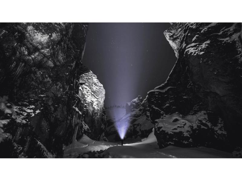 Фонарь LED Z5