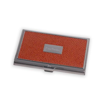 Визитница Pierre Cardin Корпус  металл, исккожа Размер 9,3 х 6,0 х 0,8 см
