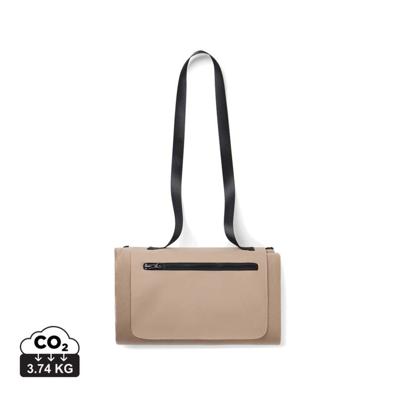 Плед для пикника VINGA Baltimore из переработанного полиэстера RCS, 150х130 см