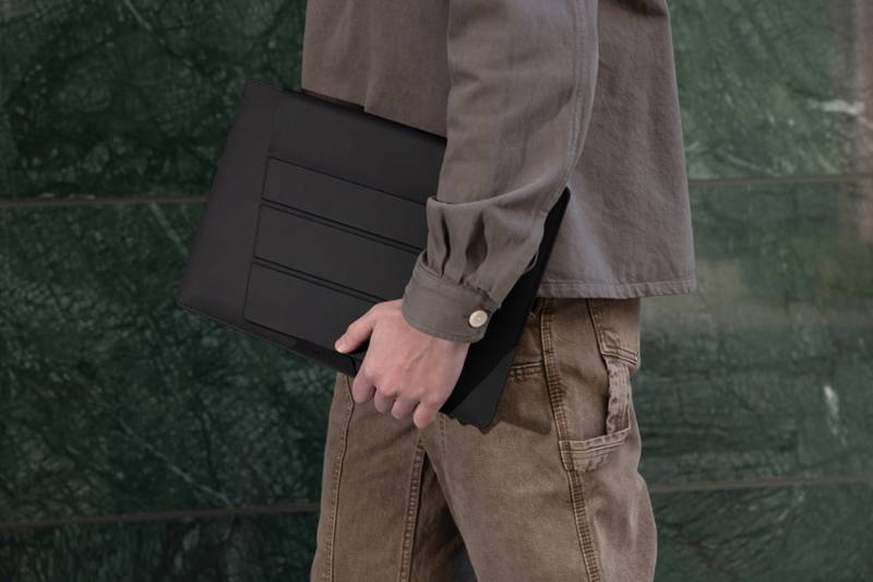 Чехол для ноутбука XD Design с подставкой, 14"