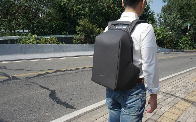 Рюкзак KORIN HiPack 43х33х16 см, черный