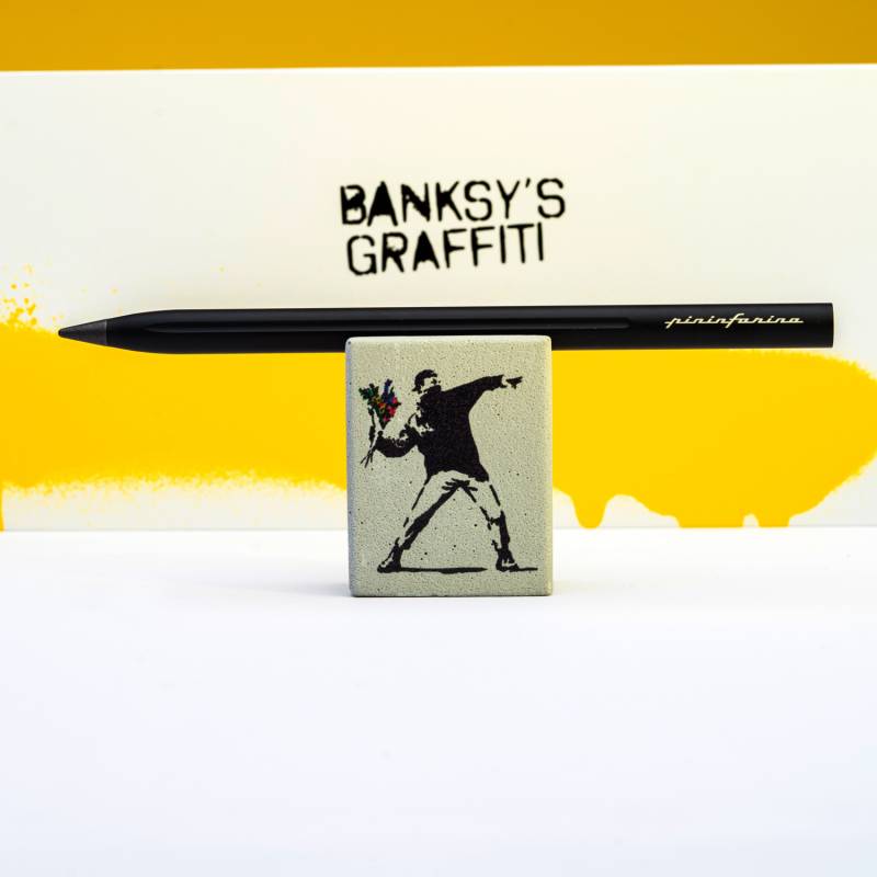 Набор Pininfarina Banksy Метатель цветов: карандаш SMART с бетонной подставкой