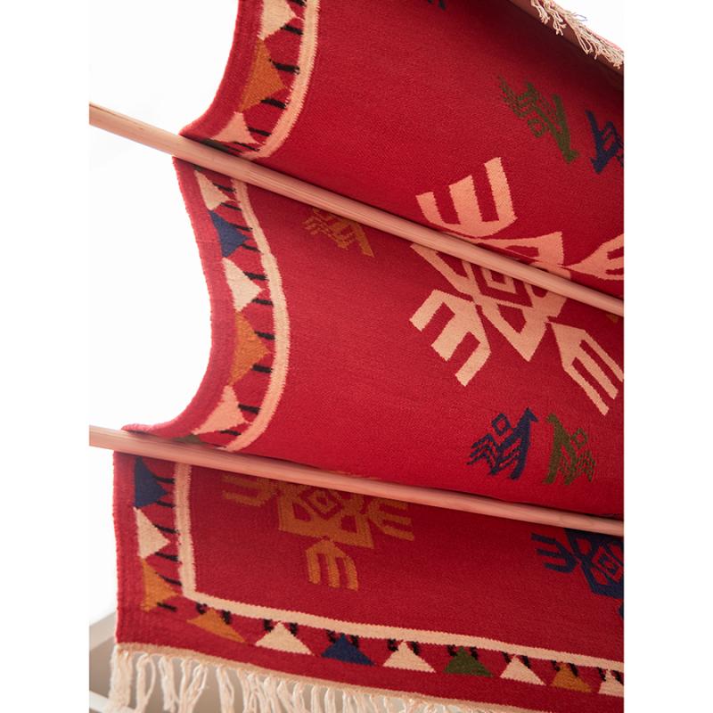 Ковер из шерсти по мотивам чувашских орнаментов из коллекции cultural heritage, 120х180 см