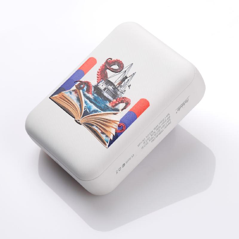 Внешний аккумулятор с функцией быстрой зарядки Формула (Formula) 10000 mAh