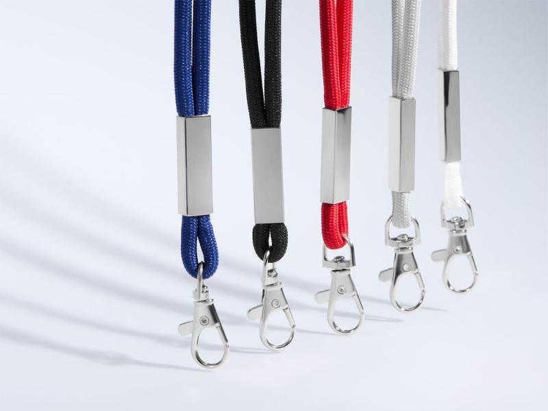 Шнурок для бейджа Tube Metal