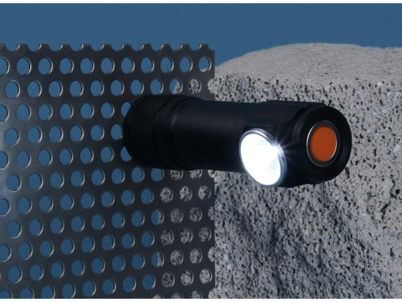 Фонарь LED Z9