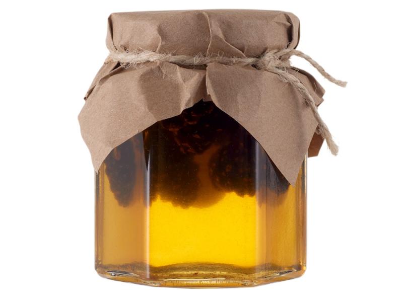 Мед с сосновыми шишками и кедровыми орехами