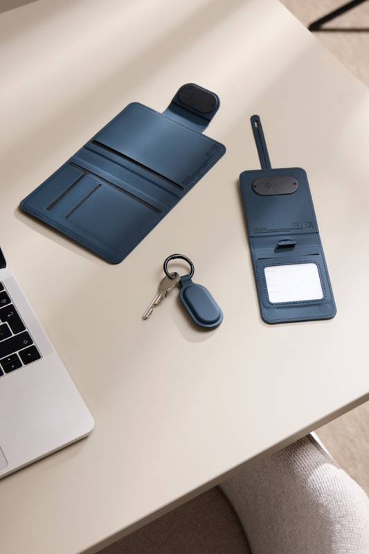 Обложка на паспорт VINGA Baltimore RCS с Bluetooth-трекером Dual