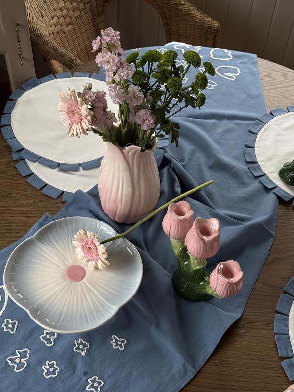 Подсвечник floret для трех свечей из коллекции , 20 см